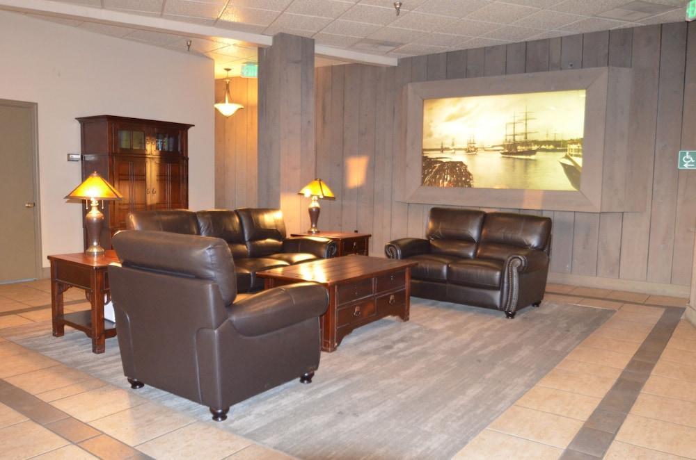 Quality Inn & Suites At Coos Bay North Bend Kültér fotó