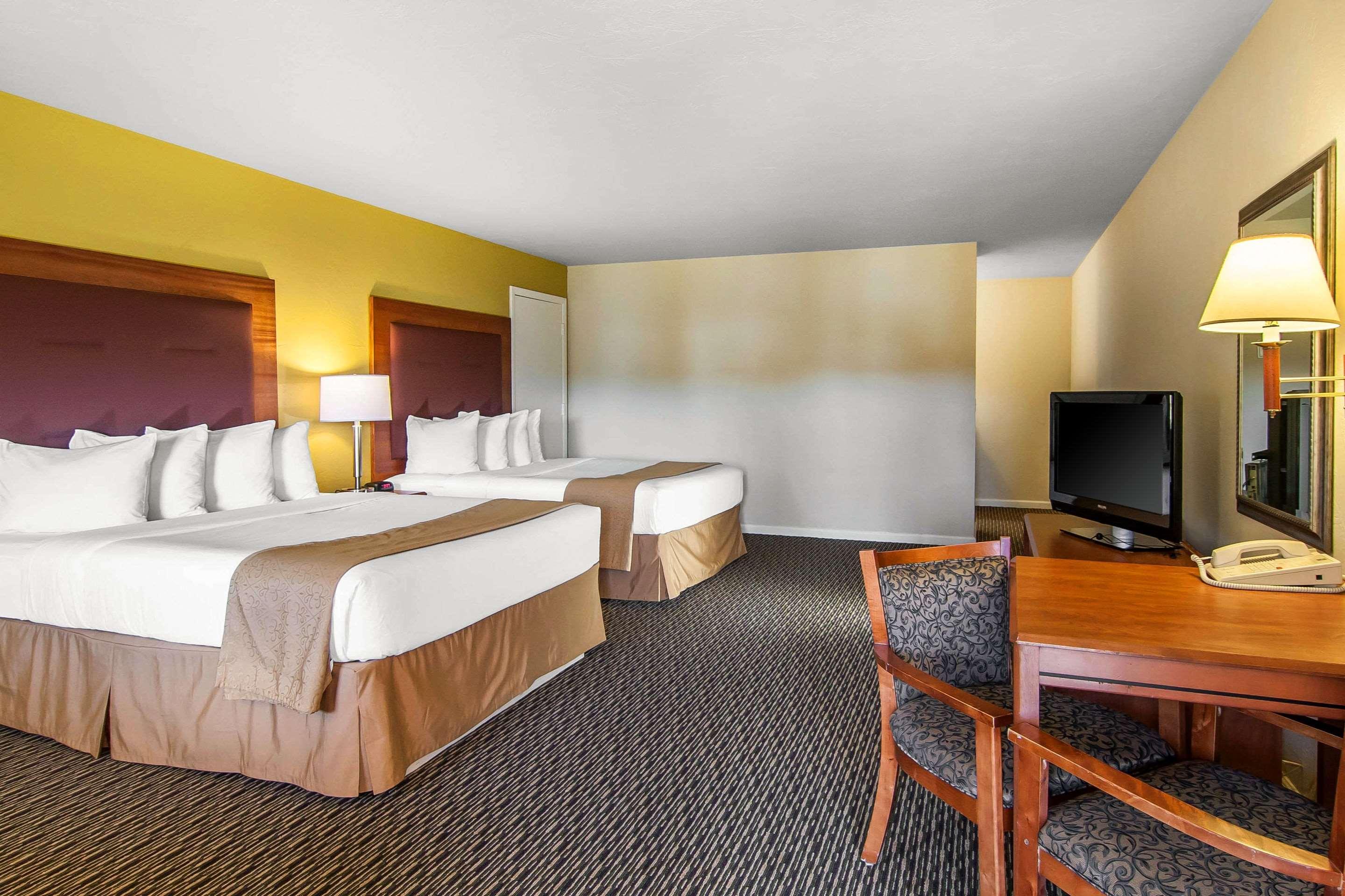 Quality Inn & Suites At Coos Bay North Bend Kültér fotó