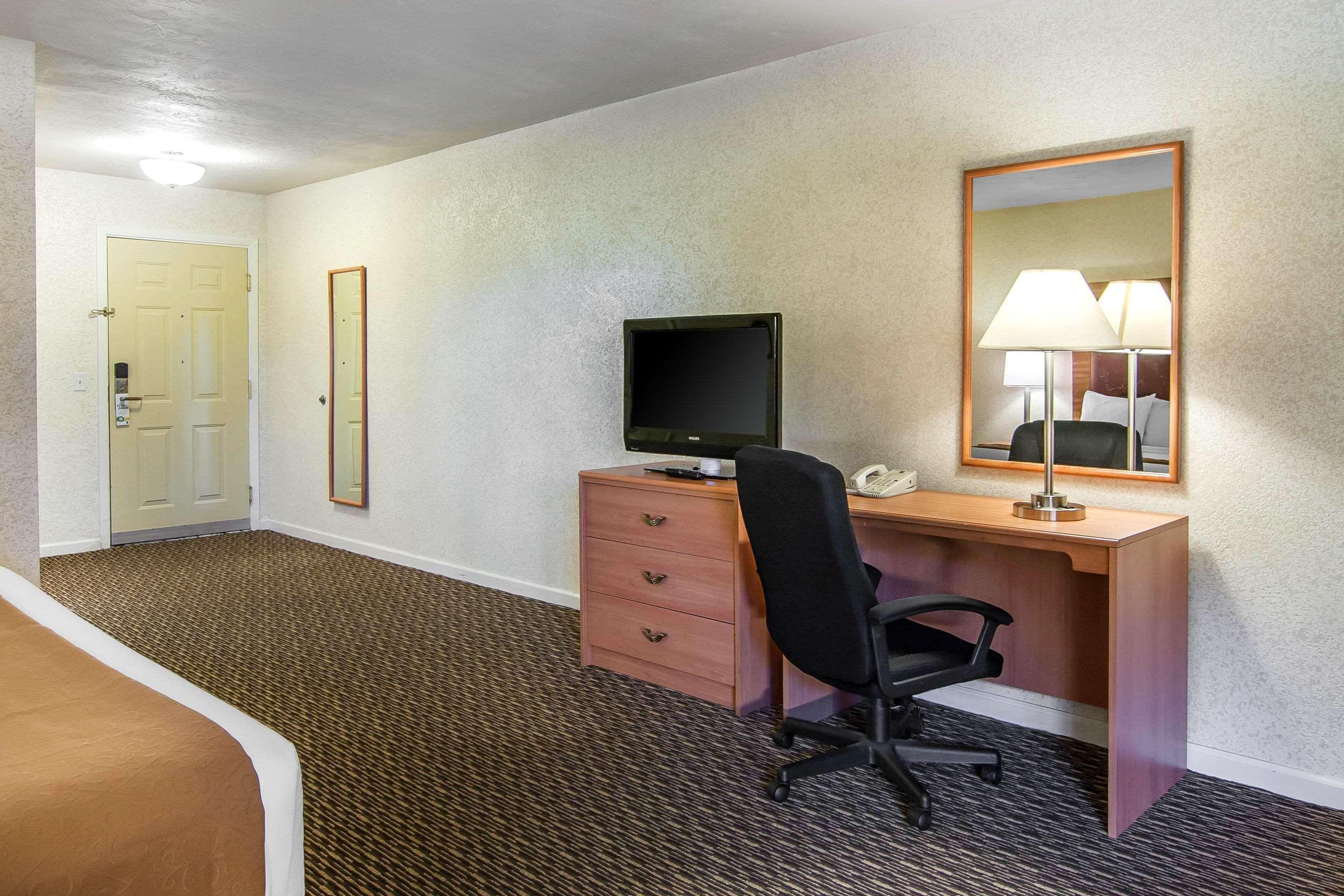 Quality Inn & Suites At Coos Bay North Bend Kültér fotó