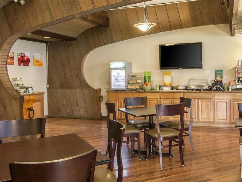Quality Inn & Suites At Coos Bay North Bend Kültér fotó