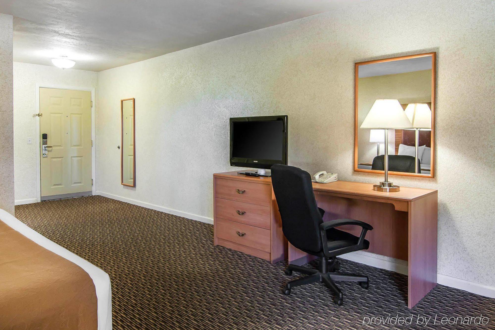 Quality Inn & Suites At Coos Bay North Bend Kültér fotó