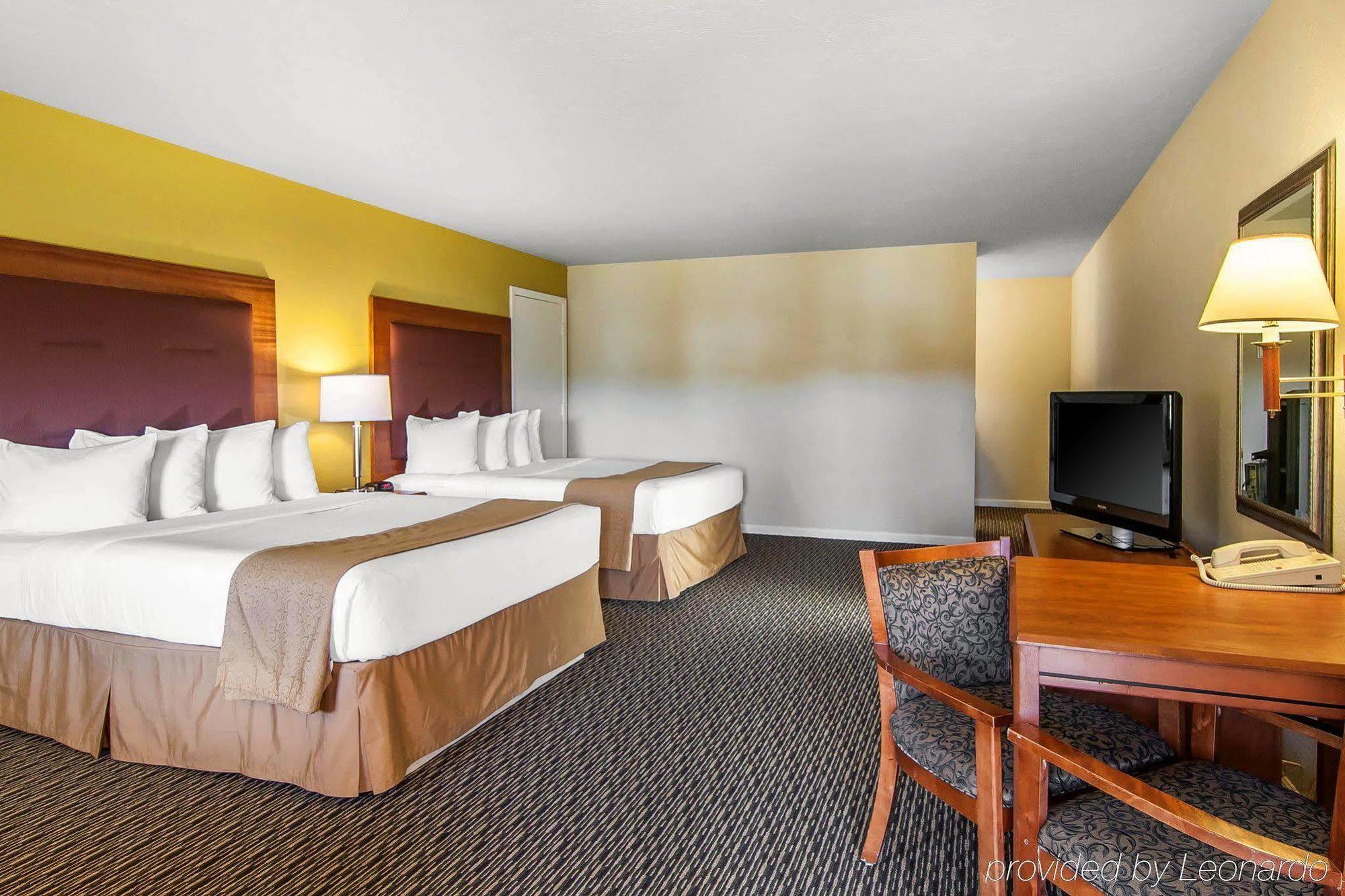Quality Inn & Suites At Coos Bay North Bend Kültér fotó