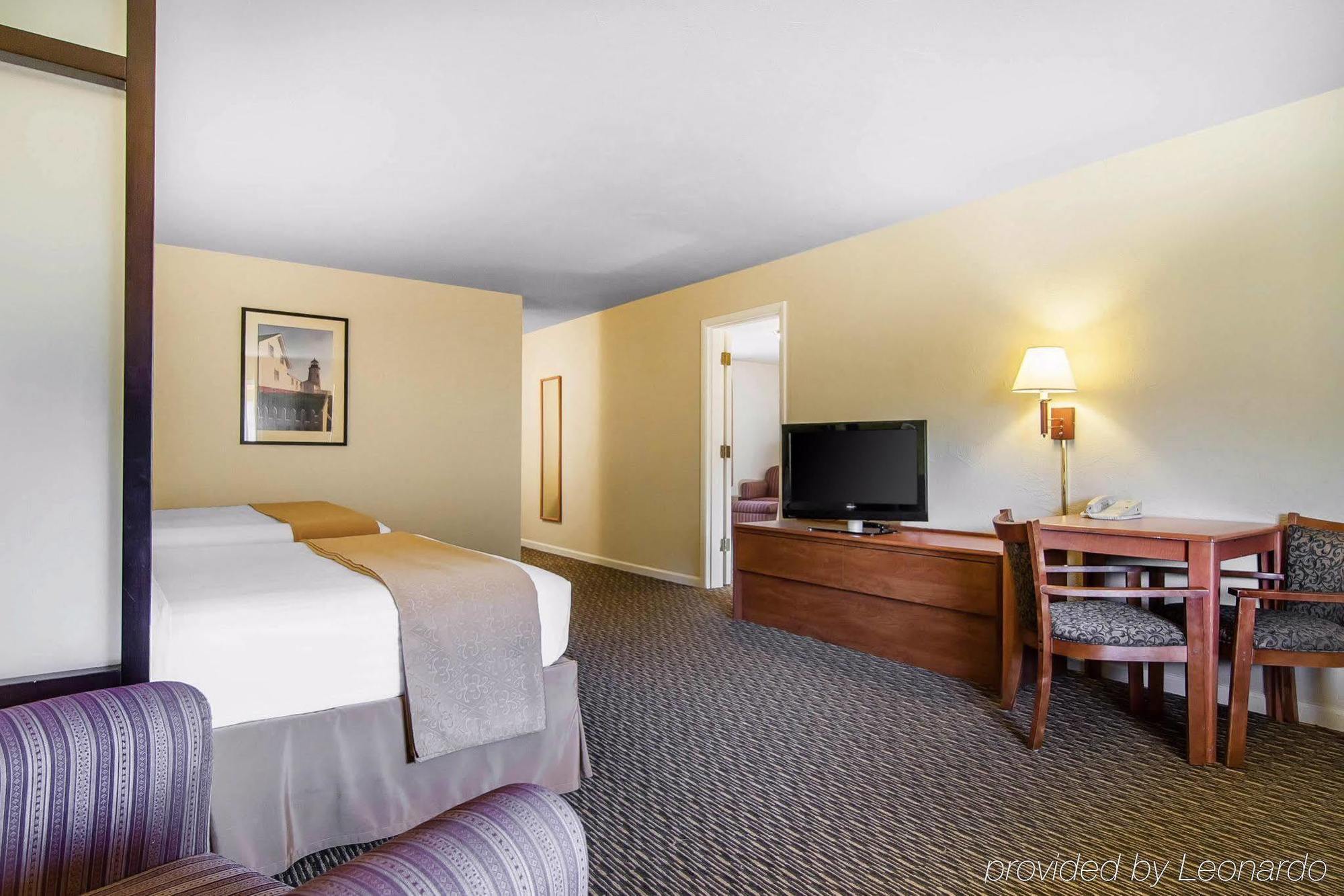 Quality Inn & Suites At Coos Bay North Bend Kültér fotó