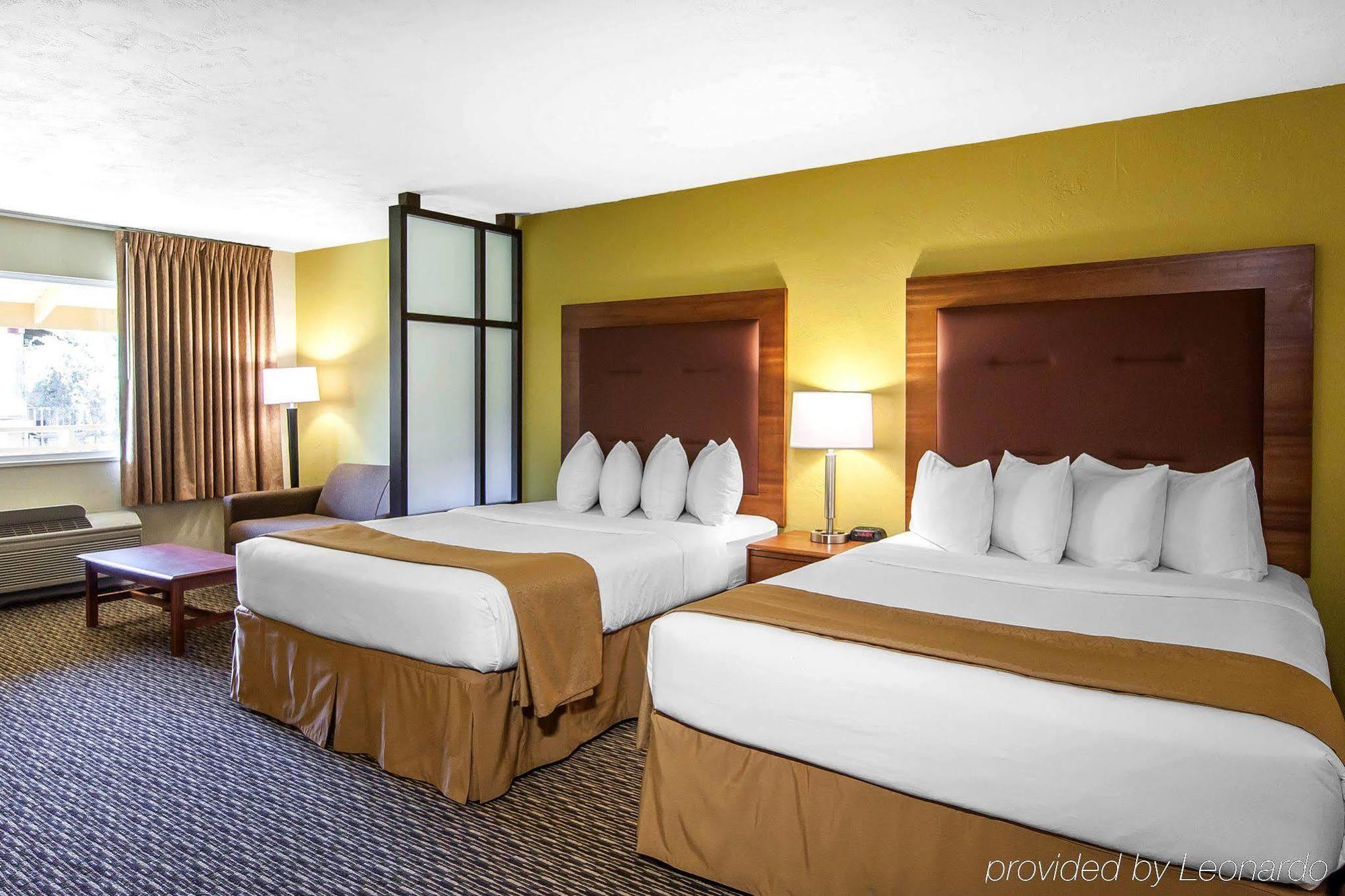 Quality Inn & Suites At Coos Bay North Bend Kültér fotó